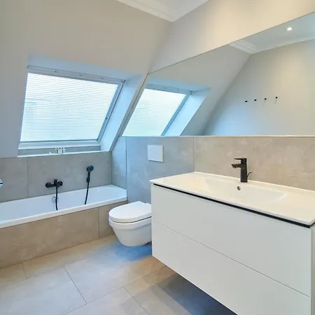 Techts Strandhaus טימנדורפר שטרנד