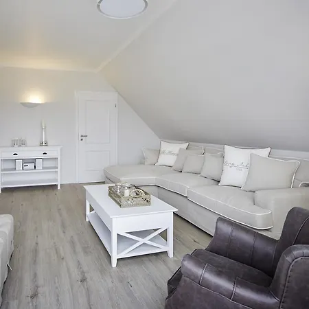 Techts Strandhaus Apartment Timmendorfer Strand